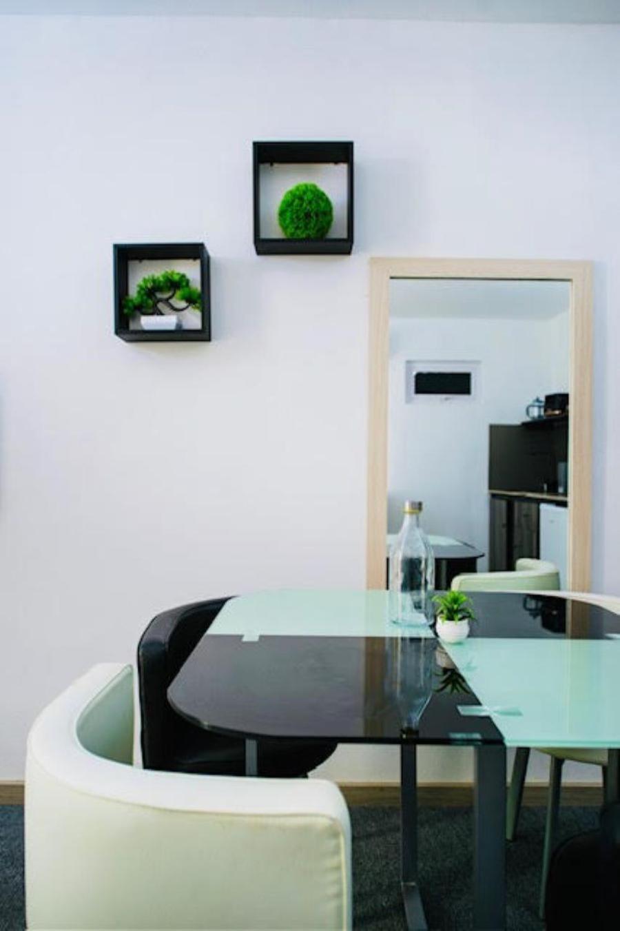 C-View Apartments Flic en Flac Экстерьер фото